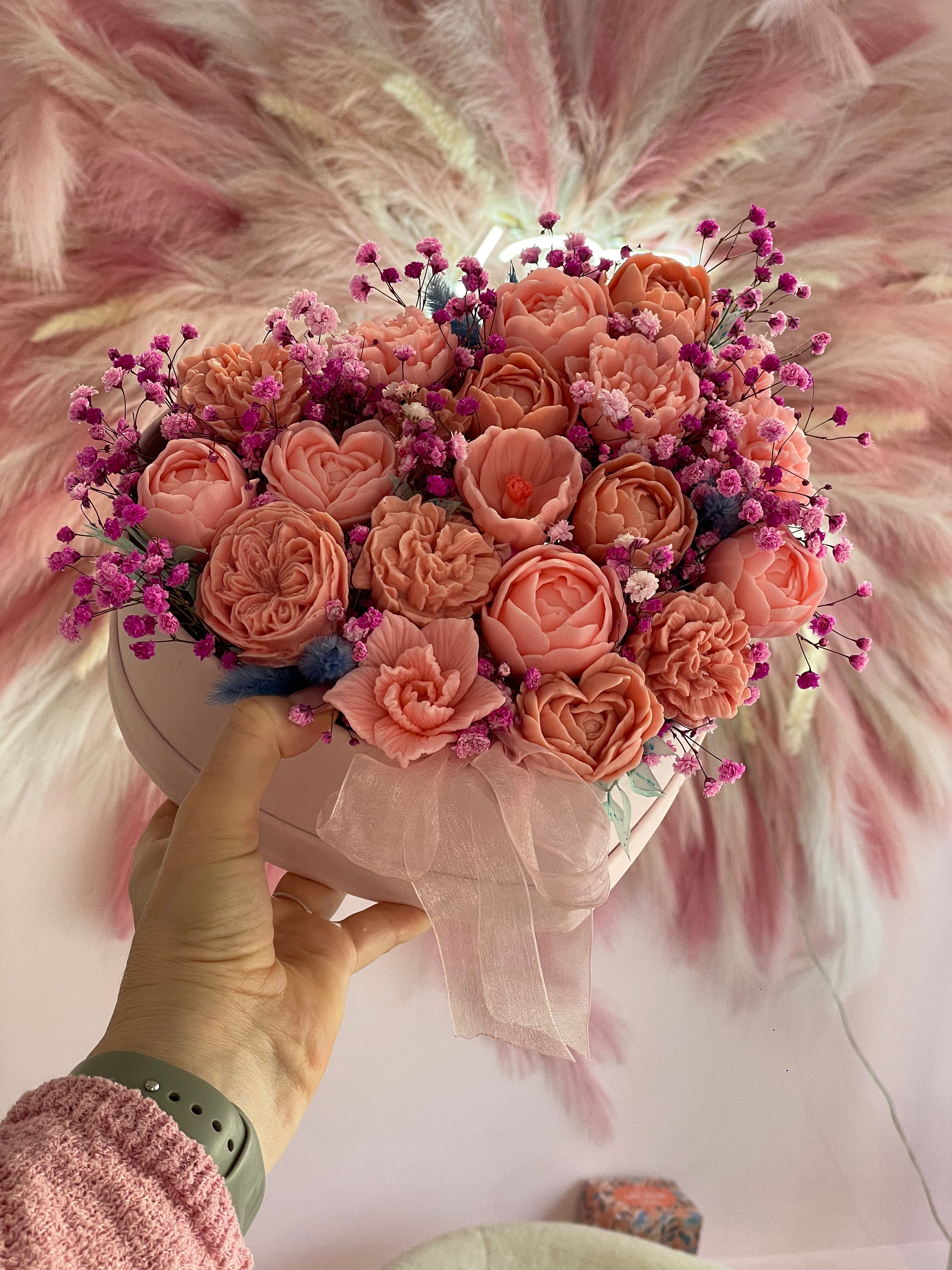 Luxury Soap Rose Bouquet in Heart Box
